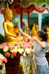 Buddha locsolása
